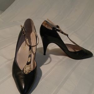Vintage Caressa Spain snakeskin heels